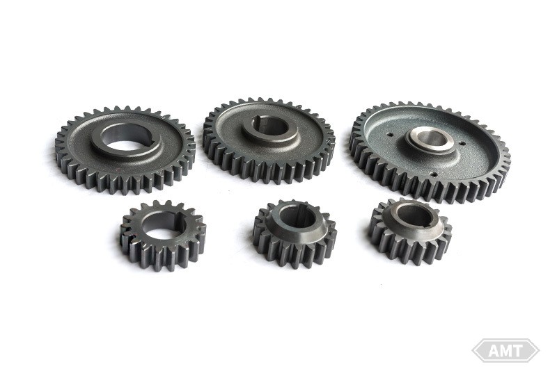 8-38 shows the complete set of powder metallurgy gears.jpg